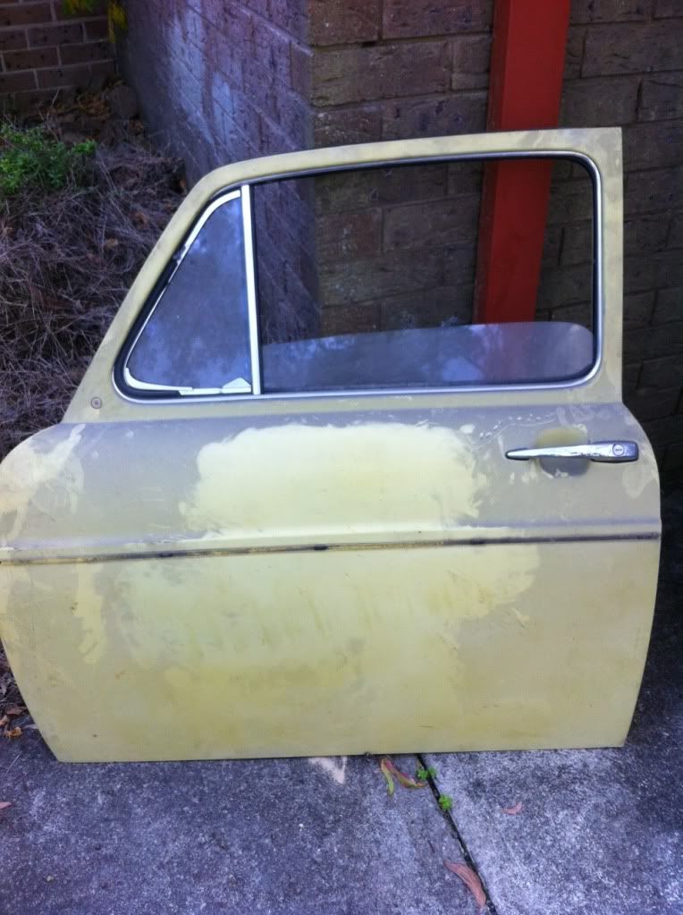 http://i1038.photobucket.com/albums/a463/kombik/Spares/Type3Door.jpg http://i1038.photobucket.com/albums/a463/kombik/Spares/Type3Door.jpg