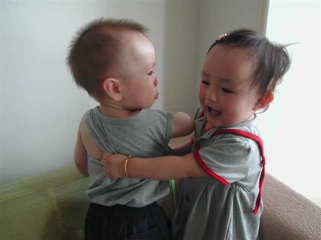 http://i1038.photobucket.com/albums/a467/mrcosvn_entry/Zui%201%20chut/Daicahoanluong/47518243_4.jpg