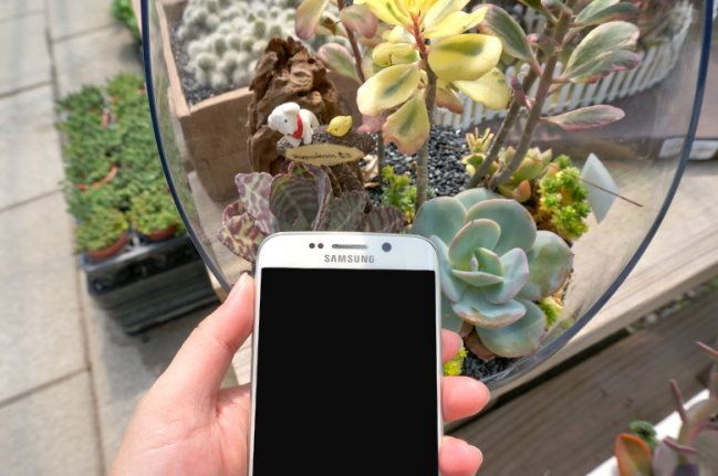 Samsung Galaxy S6 edge 開箱實測，搭載「雙曲面側螢幕」真的超美啦!!